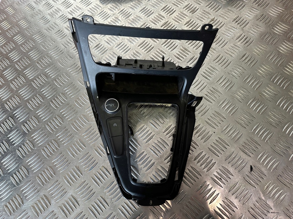 фото №1, Ford focus mk3 lift рамка тунель середній