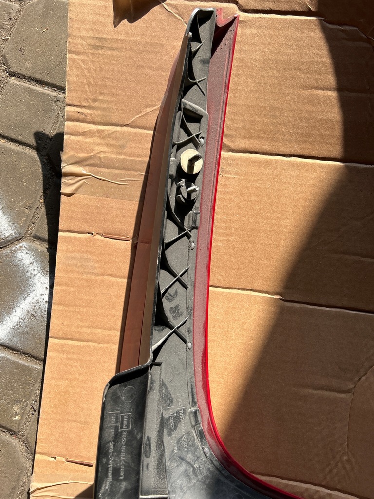 фото №9, Volvo оригинальный номер l90007892 задняя лампа левая