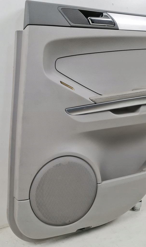 Оббивка обшивка задній правий задній mercedes ml w164 в Україні