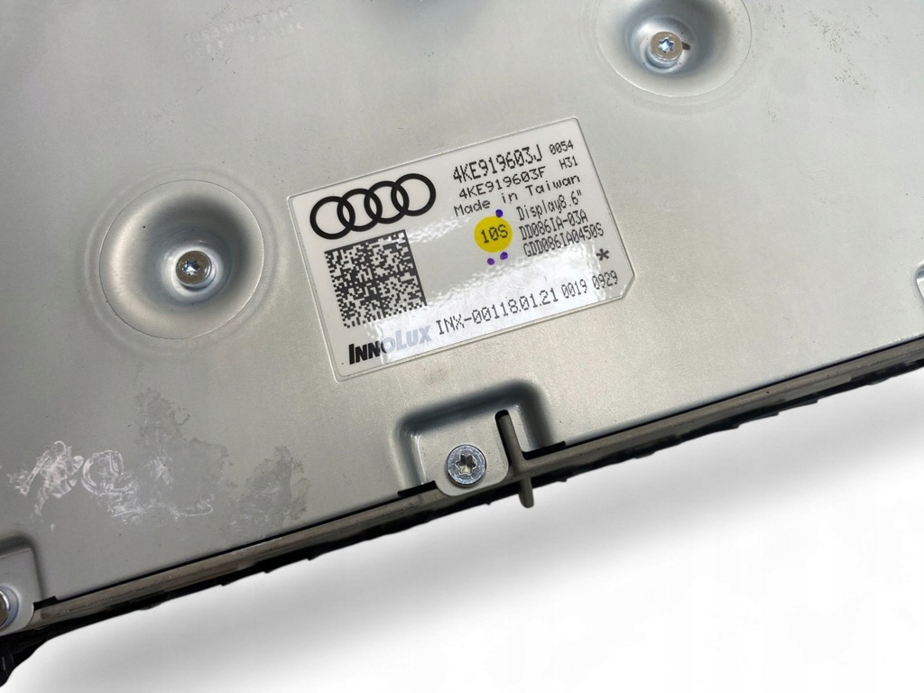 фото №11, Audi e-tron 2021 монітор / дисплей / екран