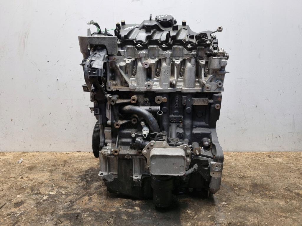 Купити Двигун k9kh471 mercedes w177 w247 1.5 cdi голий стійку