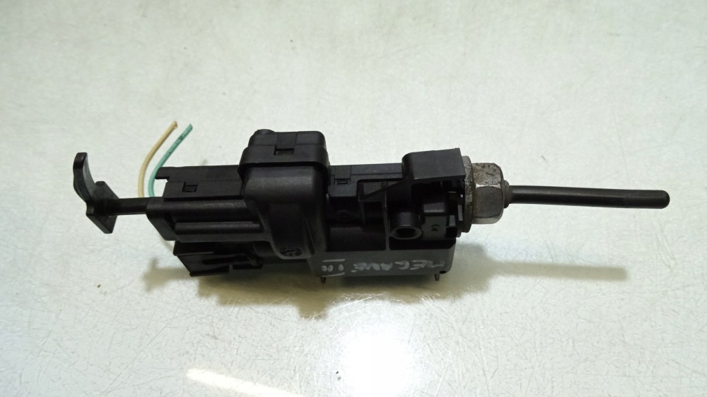 Привод крышка заливной топлива renault megane iii 1.4tce Оригинал