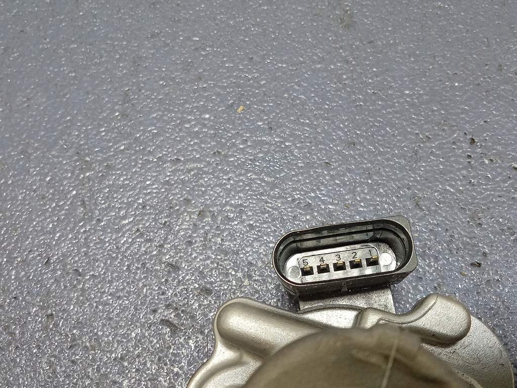 фото №4, Skoda octavia iv 2.0 tdi дроссельная заслонка 05l128063e