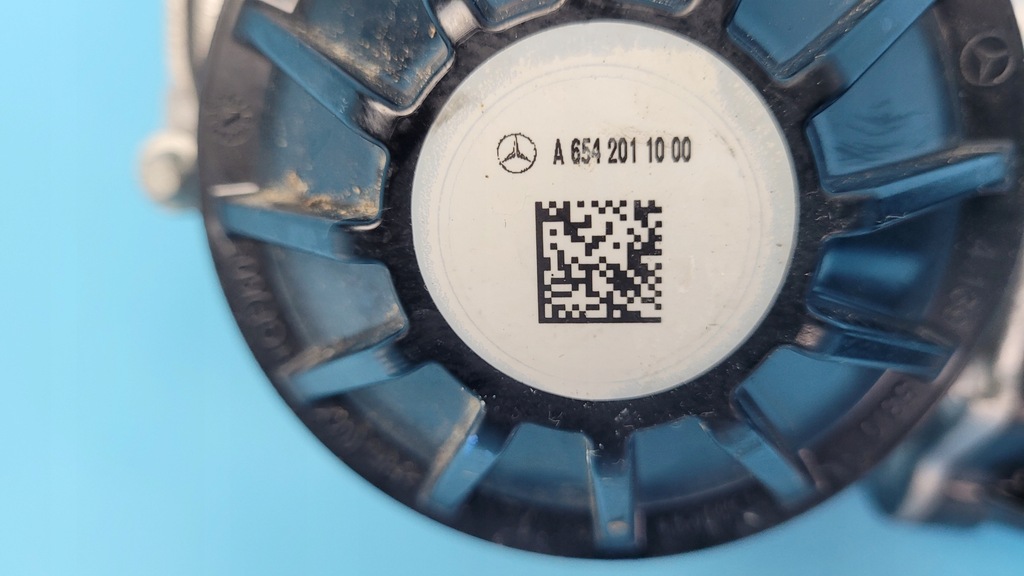 фото №14, Mercedes w206 c200 23r насос wody с термостат a6542006000 a6542011000