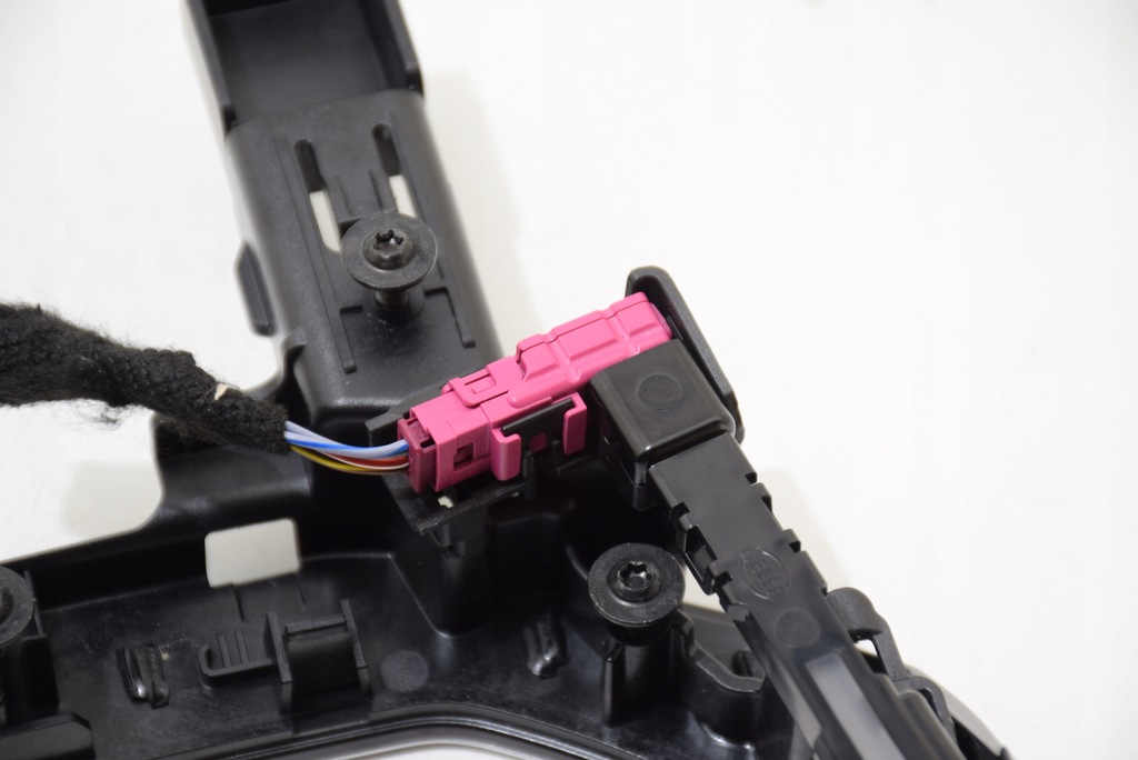 фото №8, Bmw 7 i7 g70 рамка выборщик молдинг декоративная dekor туннель подлокотник