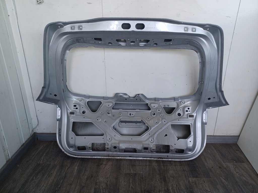 фото №12, Крышка багажника задняя задняя --- mercedes gla ii w247 247 ---