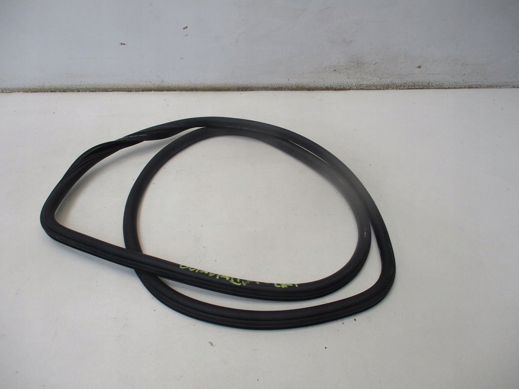 фото №1, Прокладка дверь правый задняя octavia ii lift kombi