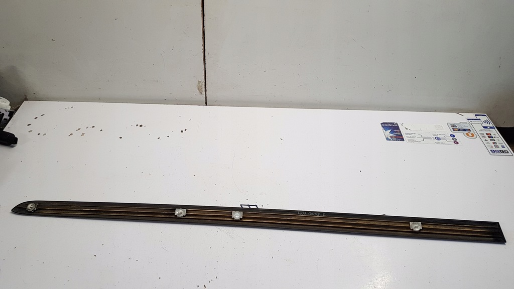 фото №16, Молдинг двері права ліва peugeot 407 coupe