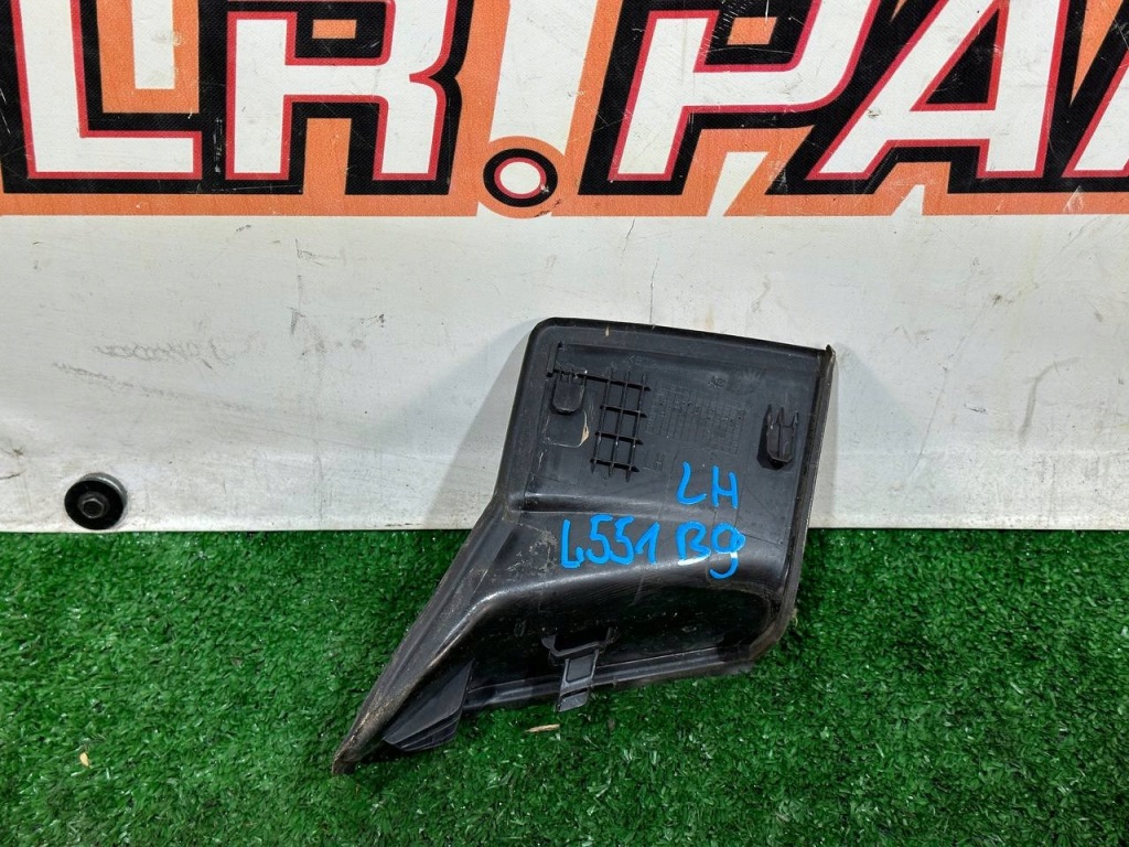 фото №1, Кришка доступу do лампи ліва l551 k8d2-28661-ac