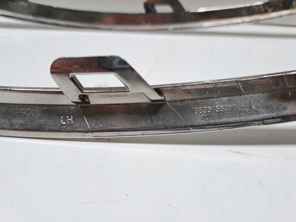 фото №7, Opel mokka b рамка молдинг лампи ліва права хром 9835155280 9835155180 org.