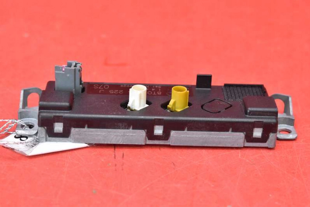 фото №6, Підсилювач антени 8t0035225j audi a5 8t 07-11