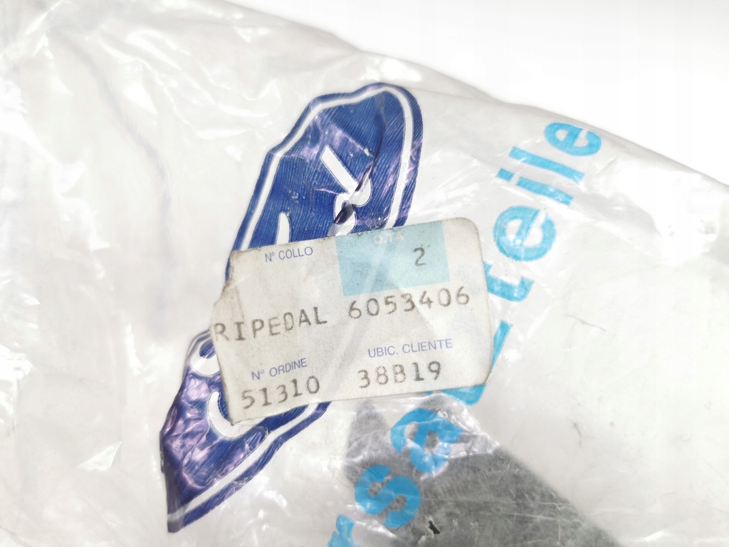 фото №9, Накладка, педаль газа ford fiesta mk1 5/1976-12/1988 оригинальный номер 6053406