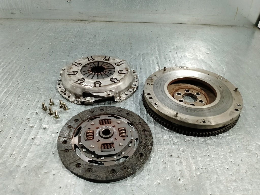 фото №10, Зчеплення повний nissan primera p12 1.8 16v 122027310 322033010