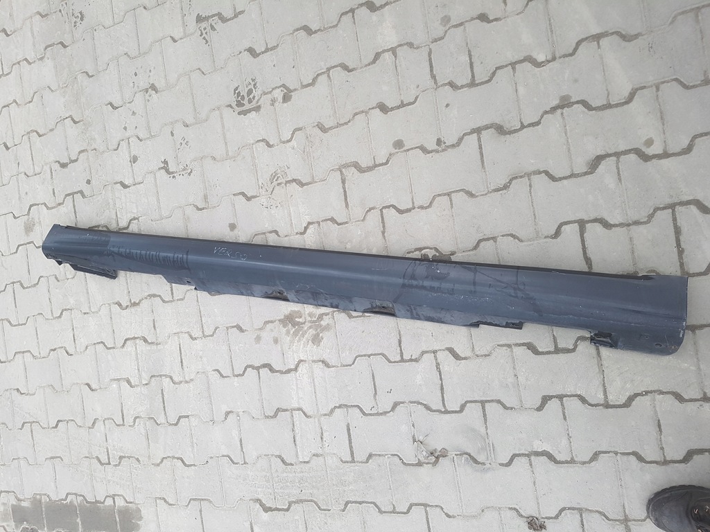 фото №1, Corolla verso ii 04-09r молдинг порог правая