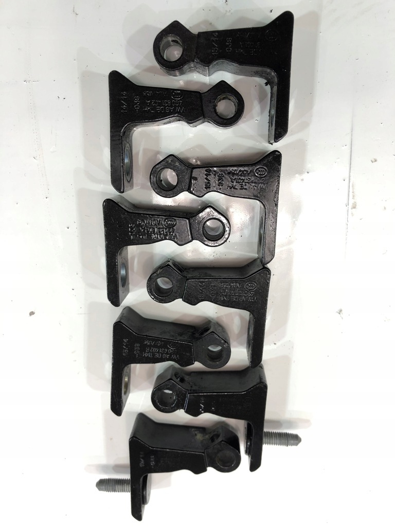 фото №1, Audi оригинальный номер 4g0831402b петля дверь