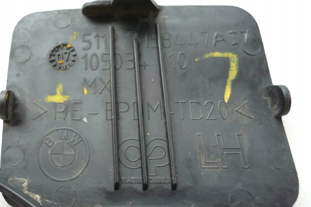 Bmw x5 e70 заглушка фаркоп бампер задняя левая 2007-12r оригинал с Разборки