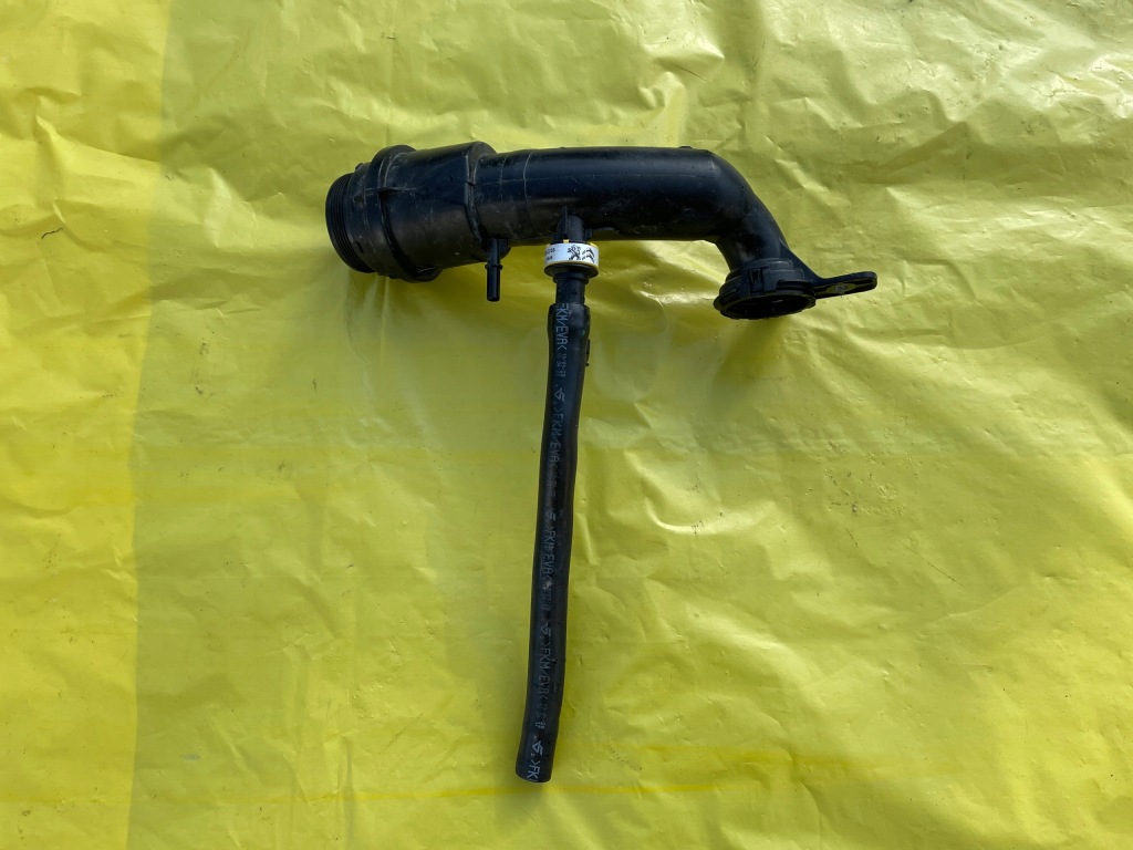 фото №1, Peugeot 208 ii резонатор воздухозаборник воздуха 1.2 thp