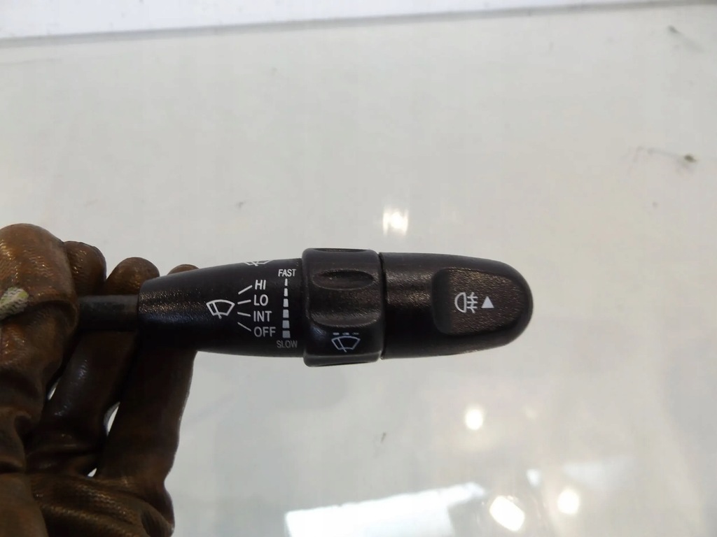 фото №1, Aveo t250 перемикач двірник 96806758