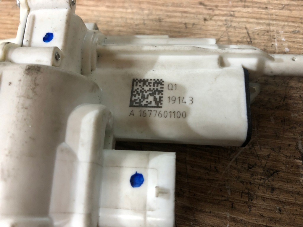 фото №8, 1677601100 доводчик двері mercedes w167