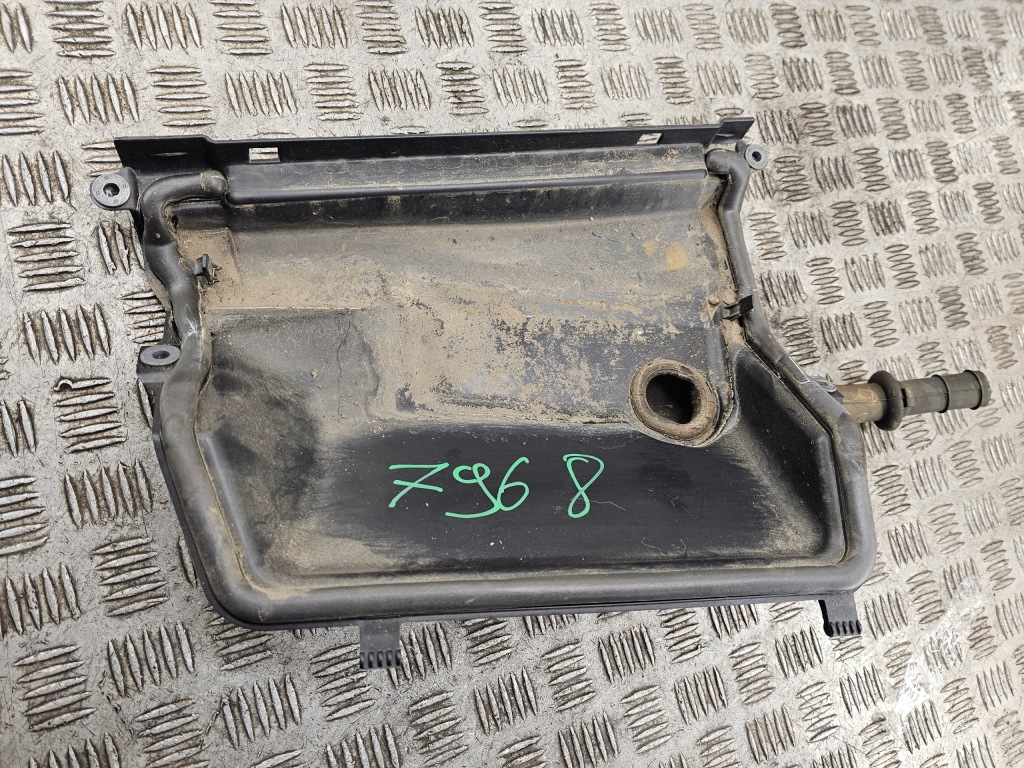 фото №1, Жабо правое слив воды renault trafic iii 668405244r