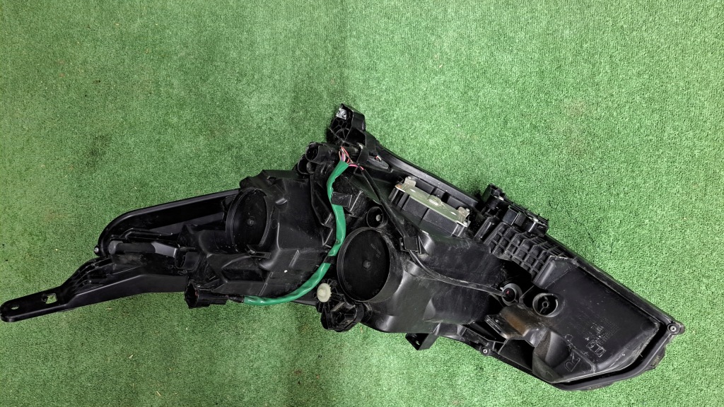 фото №4, Nissan leaf 2 ii full led лампа передняя kpl