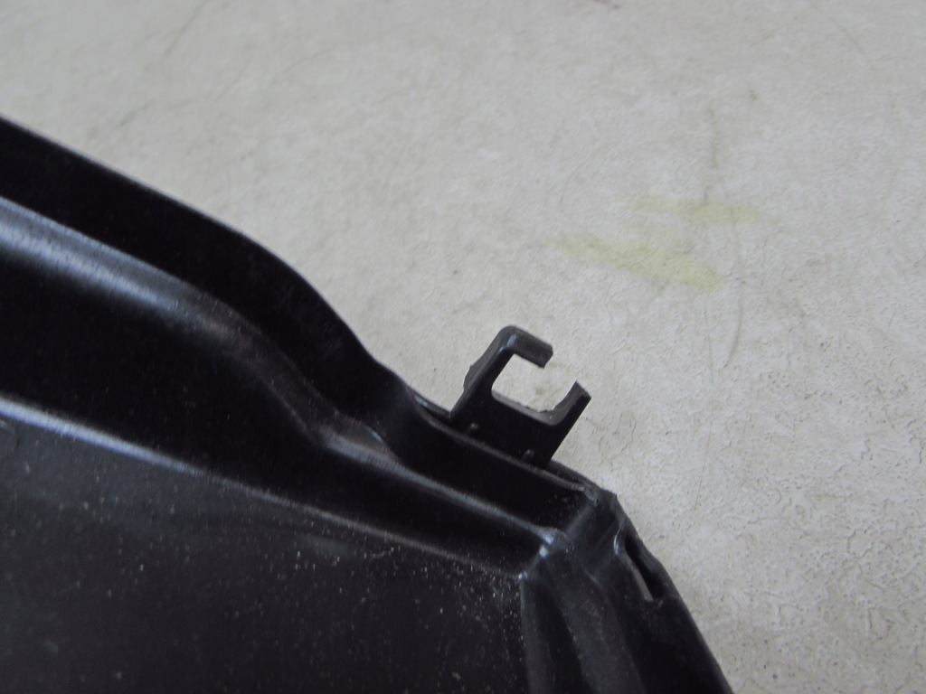 Volvo xc60 08-17 кришка захист корпус коробка акумулятор 31294775 в Україні