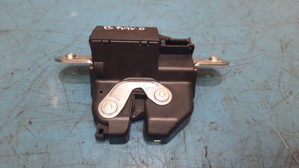 фото №1, Замок задний крышки fiat bravo ii 4 pin 08r