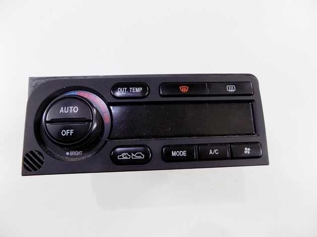 фото №1, Subaru legacy iii 01r панель керування eu