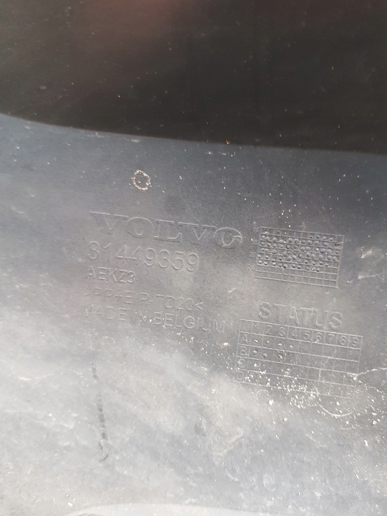 фото №6, Volvo xc40 xc 40 ii бампер перед передний чёрный pdc датчик 2017 -