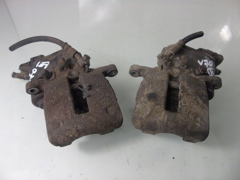 фото №1, Volvo v70 iii суппорт задний задняя задняя левый правый