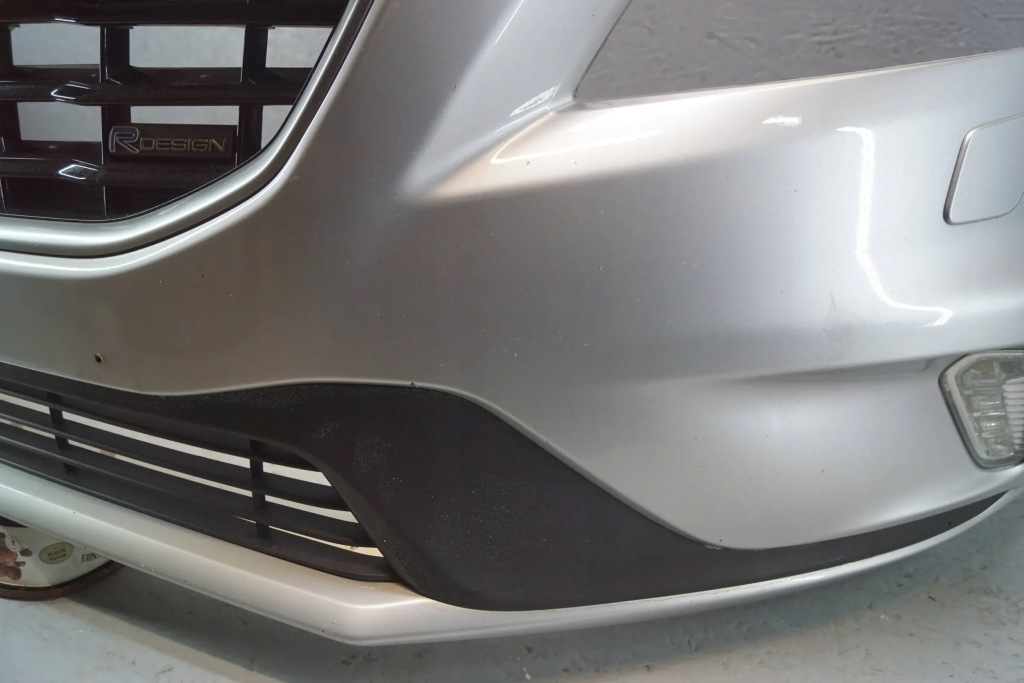 Бампер перед volvo v40 ii r-design sppryski 711-16 z1565 Недорого