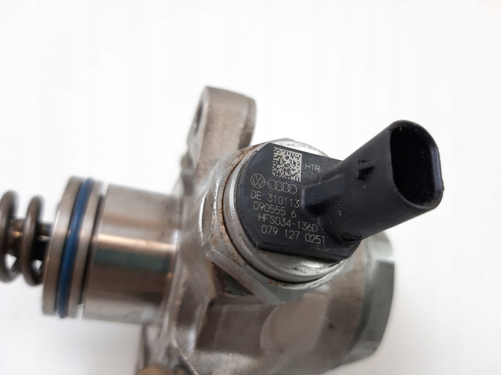 фото №9, 2012 audi a8 s8 d4 4h насос упорскування wysokiego тиску 079127025t