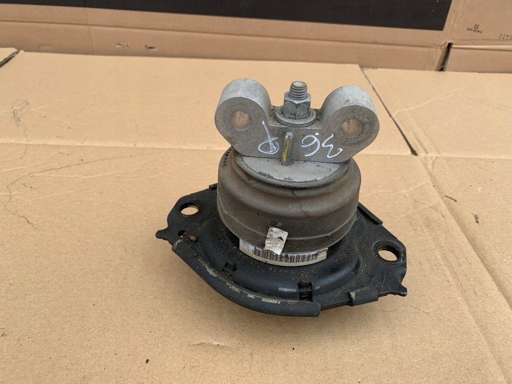 фото №1, Подушка двигуна dodge charger 3.6 2016-