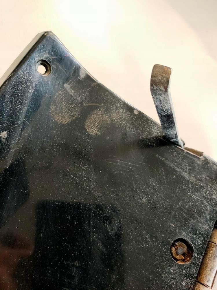 фото №5, Кришка дверцята бардачка панель приладів mercedes 107 ideał