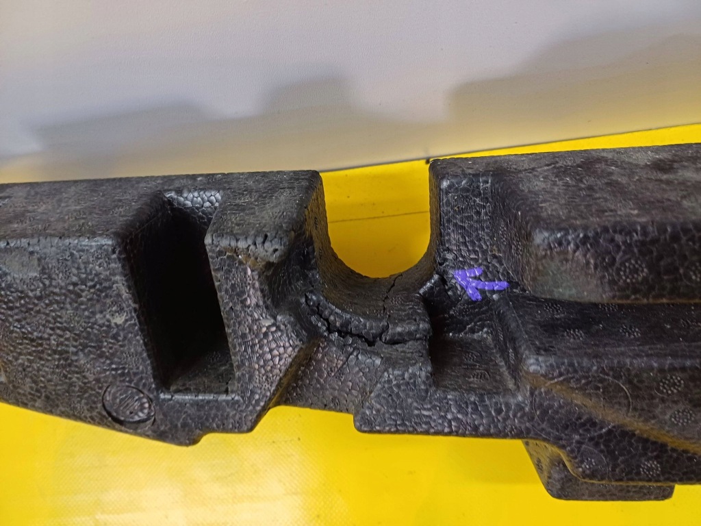 Абсорбер пенопласт передний бампера перед vw id3 id.3 10a807248a с Разборки