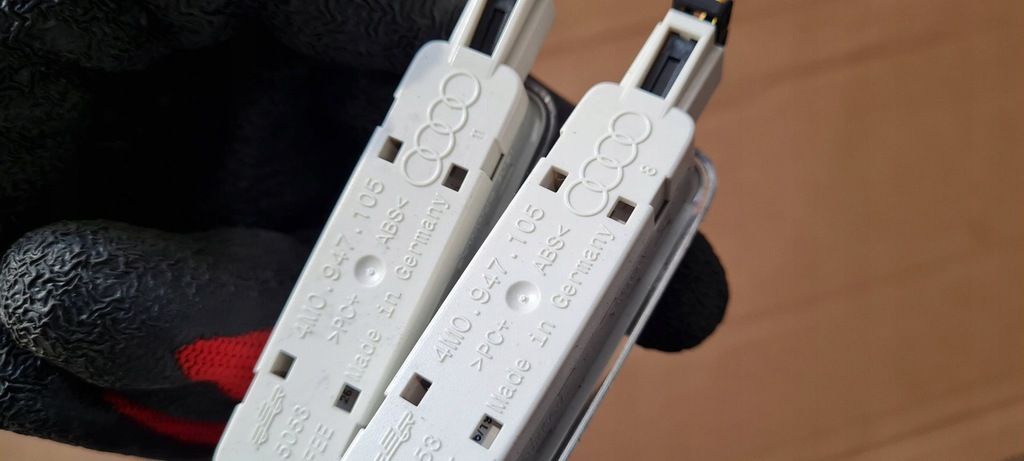 фото №7, A4 b9 8w lift лампа стельовий козирок led 4m0947105 2x a5 8w q5