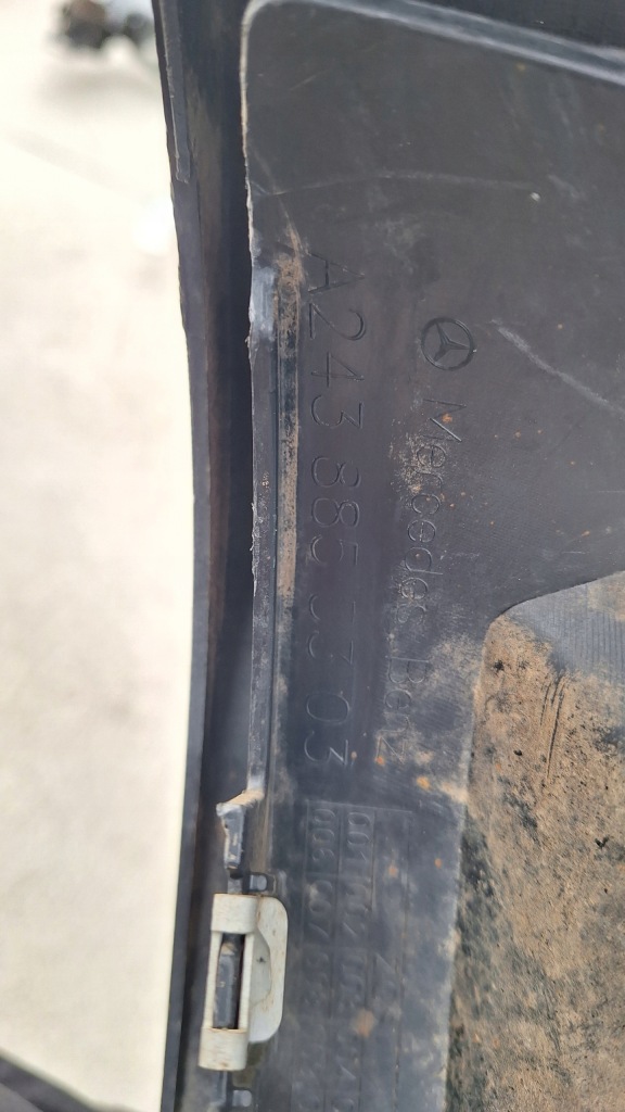Mercedes eqb w243 накладка под бампер Цена