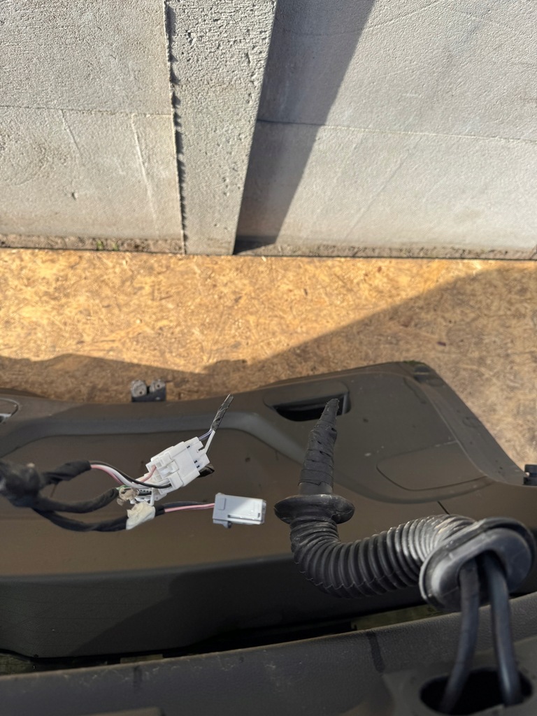 фото №5, Кришка багажника задня задня комплектна renault megane iv tegne kombi