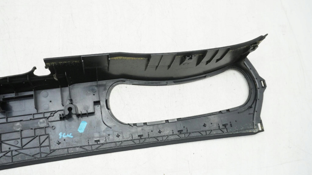 фото №7, Защита корпус подголовников накладка mercedes slk r171 a1716901125