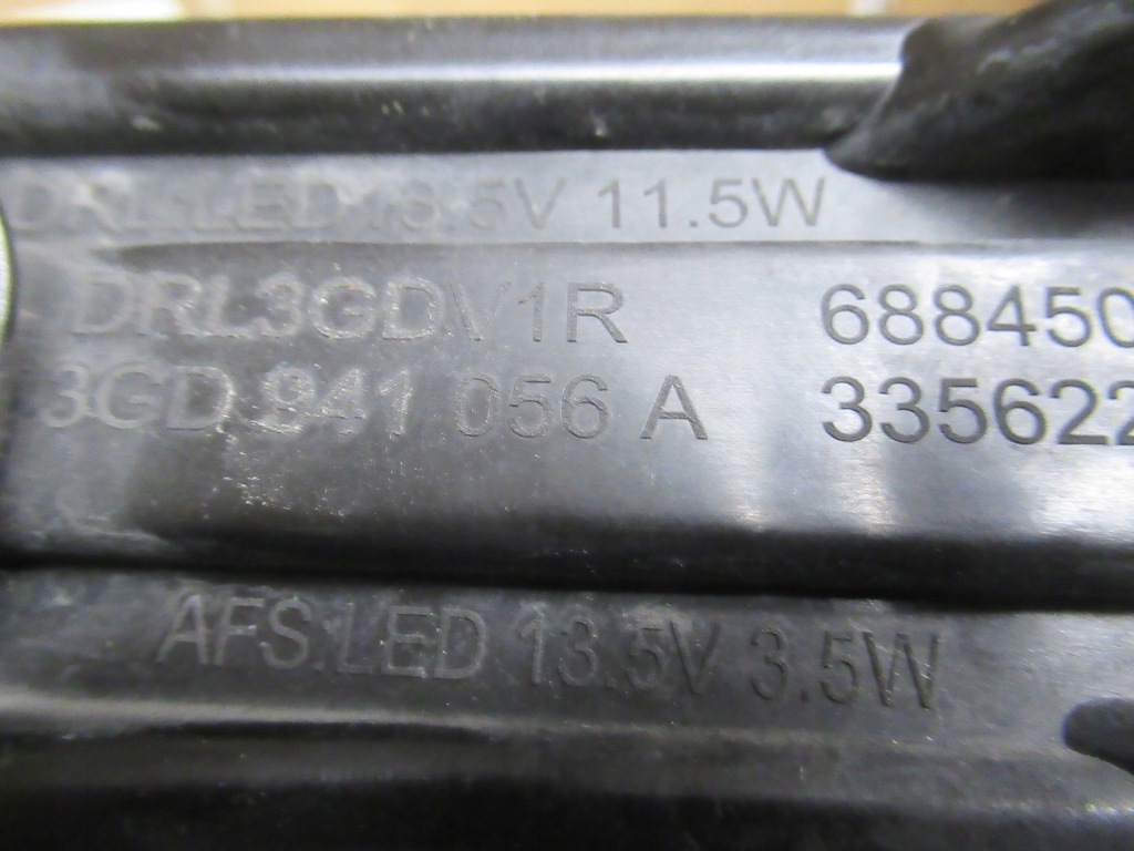 фото №13, Vw passat b8 3g gte решітка заглушка права led 3g0853794b 3g0941056a