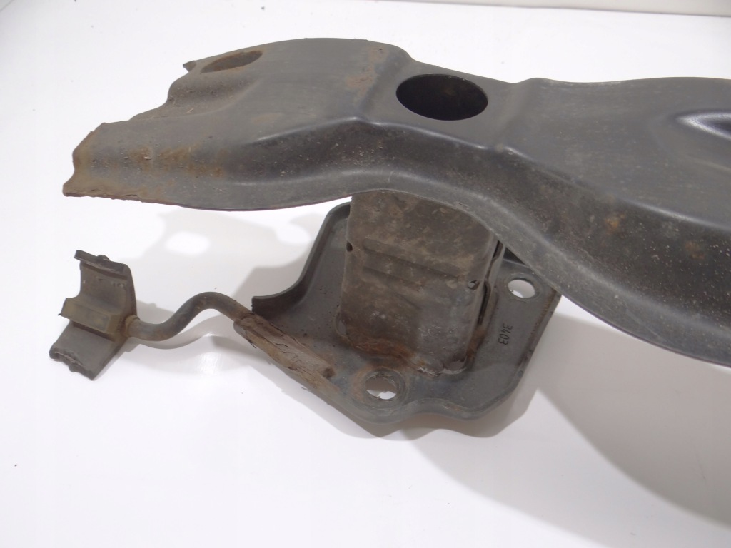 Балка усилитель бампера задняя bmw x1 e84 оригинальный номер 2990162 16398387 Недорого