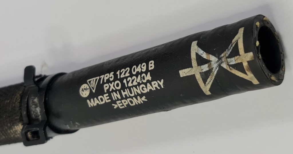 фото №2, Porsche оригінальний номер 7p5122049b wąż труба wody