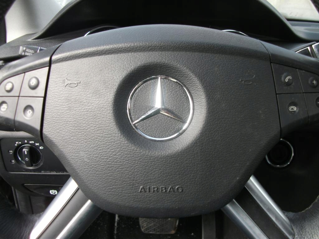 фото №4, Mercedes r w251 251 консоль подушка безопасности подушка