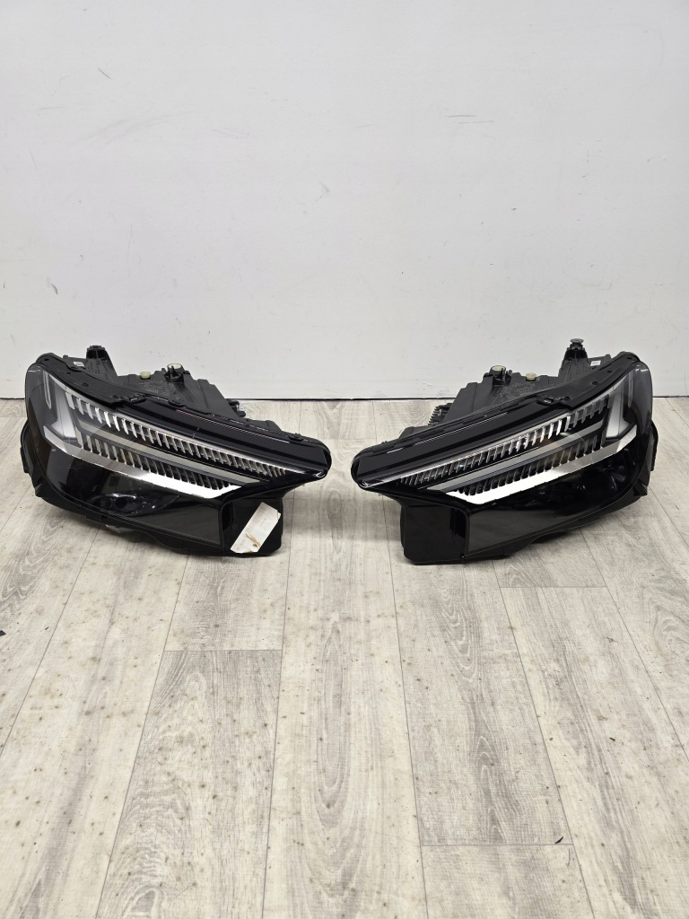 фото №14, Лампа audi q4 e-tron full led 89a matrix левая левый перед europa