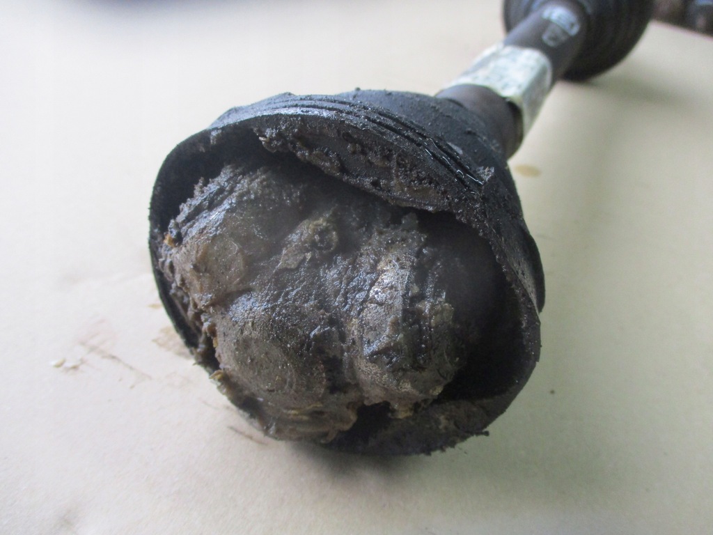 фото №7, Приводной вал левая 9801611980 citroen c5 iii 1.6hdi