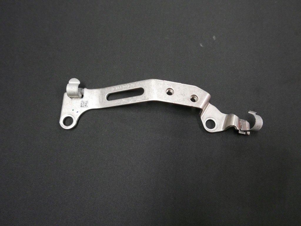 Купить Bmw x3m x4m кронштейн кронштейн катализатора 8468992