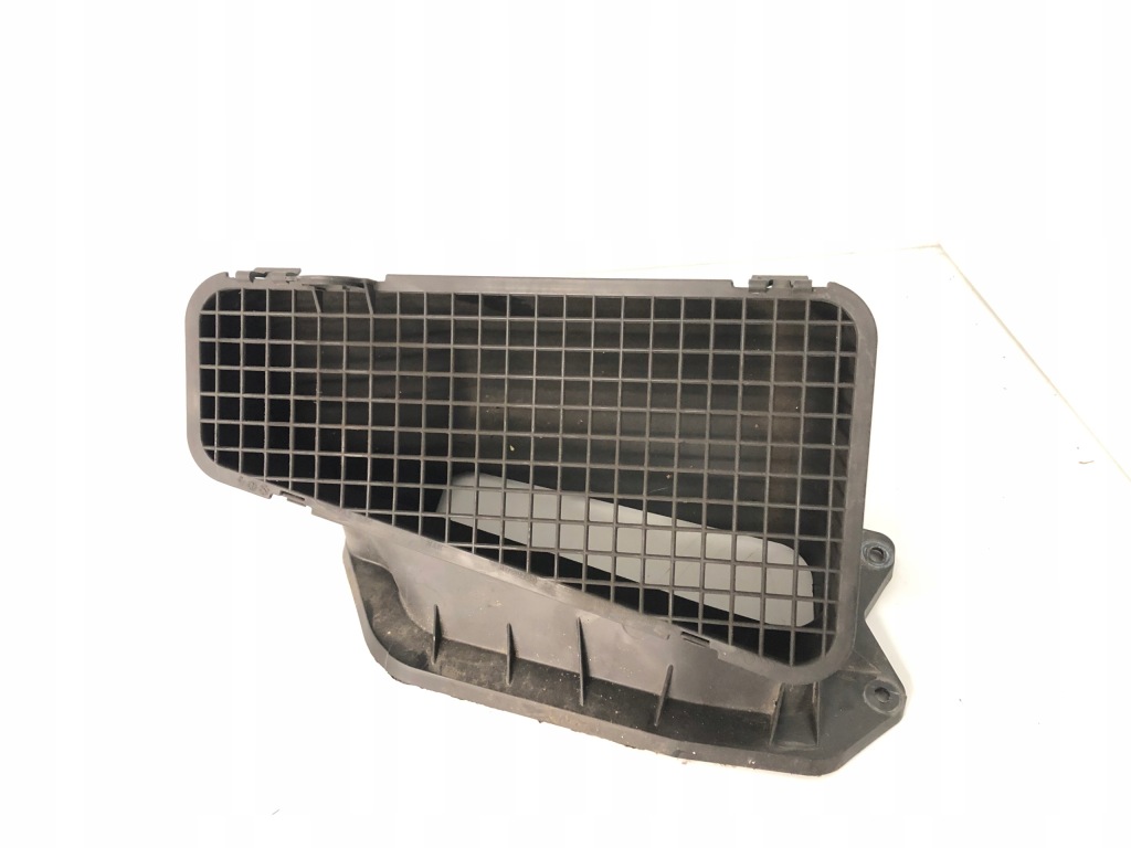 фото №1, Audi a4 b8 a5 ловушка воздуха воздухозаборник 8k1819904