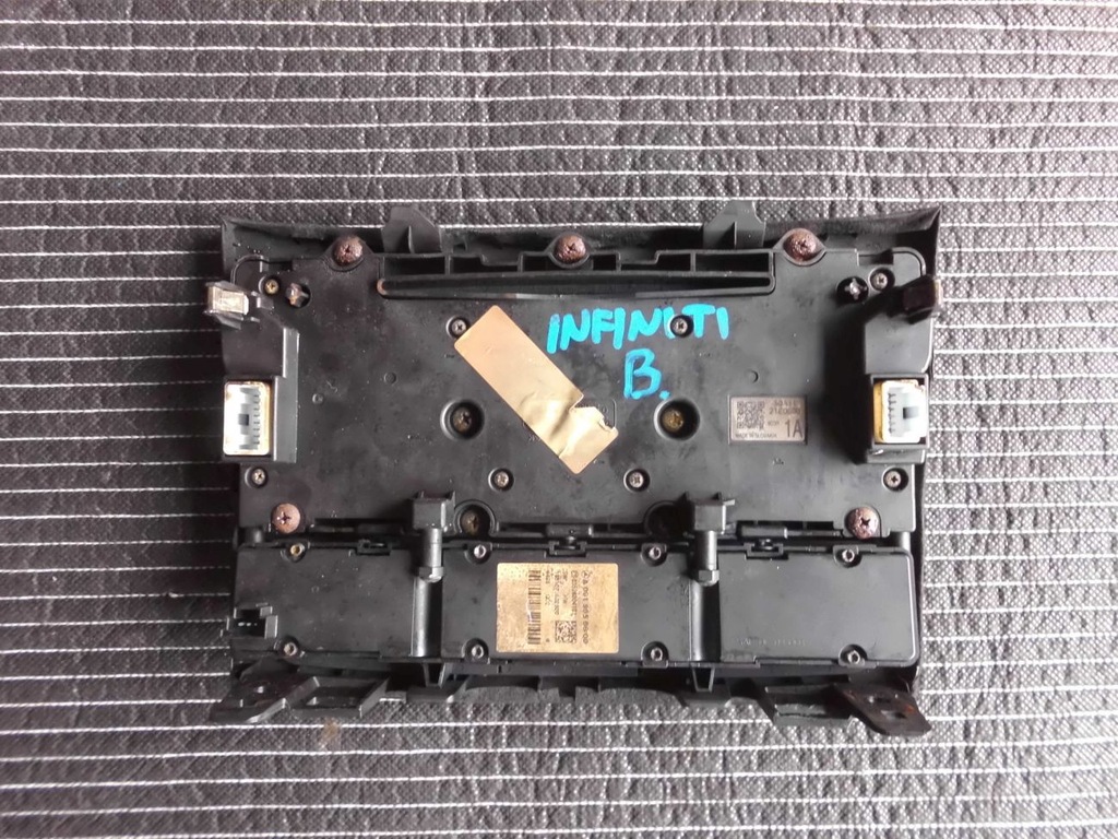 фото №5, Панель радио кондиционера infiniti q30 qx30 15- a0919056600