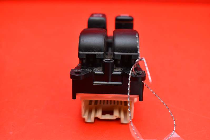 фото №6, Панель управление окон eu 84040-13060 toyota corolla verso 1 i 01-06