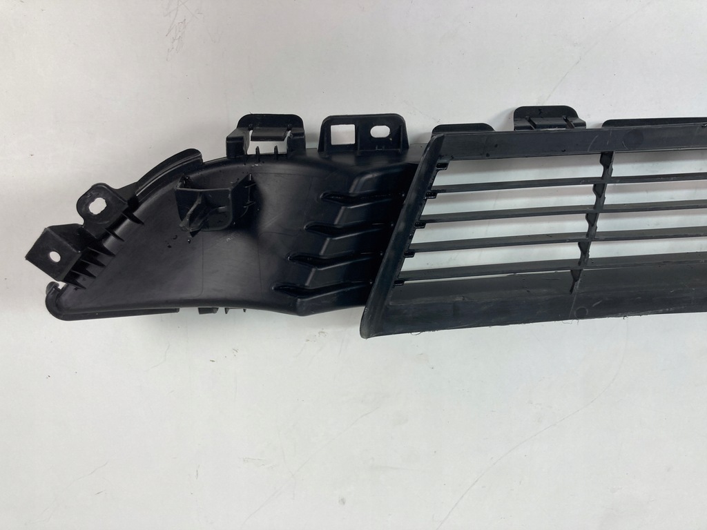 фото №11, Решётка бампера средняя tesla y